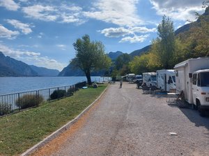 Campsite in Onno next to Lake Como