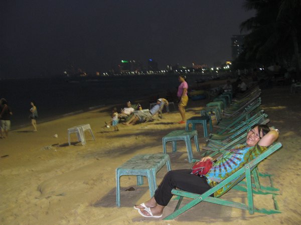Pattaya beach at night