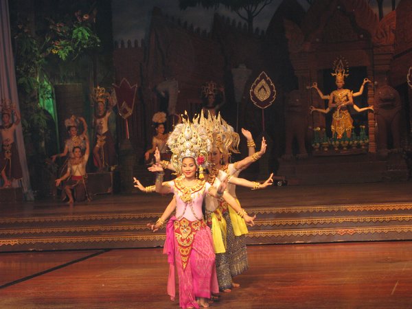 traditional Thai dance