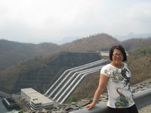 Lilan by the Sinakharin Dam