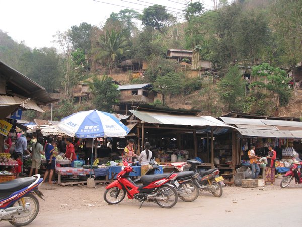 Village Morning Market 