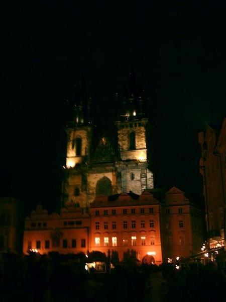Prague's Aldstadt by night