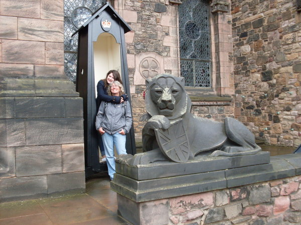  Standing guard at Edinburgh castle