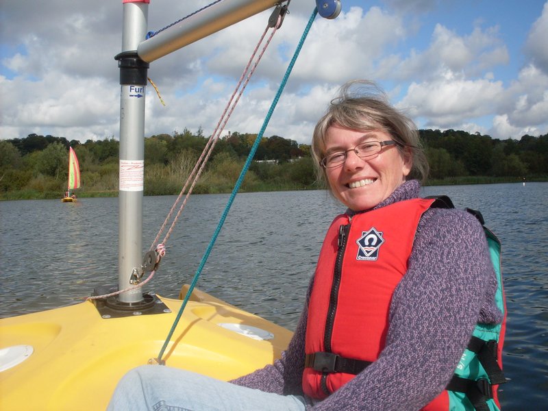 Sailing on the broads - or trying to - no wind!