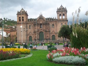 Cusco Plaza de Armas and cathedral