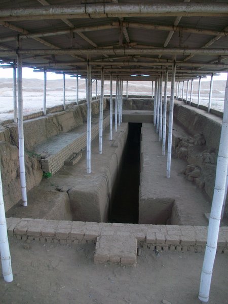 Royal tombs in Chan Chan (ransacked)