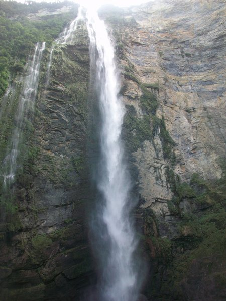 Close up to the lowest falls