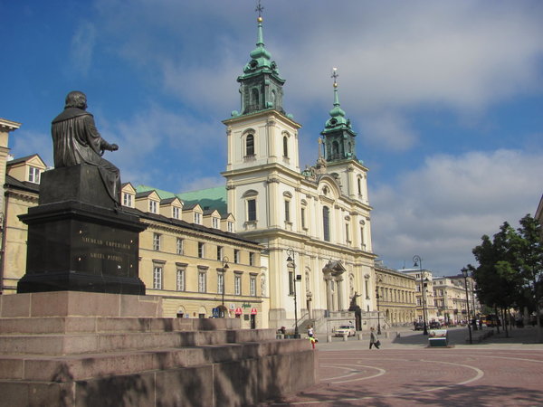 Copernicus statue and Franciscan church