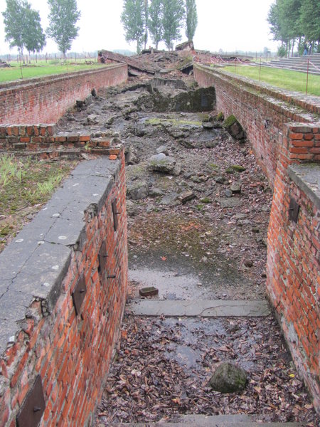 Destroyed gas chamber, Auschwitz II