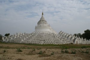 Myatheindan Pagoda