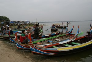 Many boats