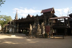 Yoke-Sone-Kyaung Monastery