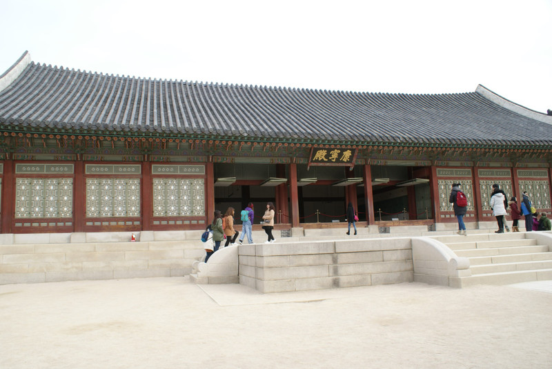 Gangnyeongjeon Hall