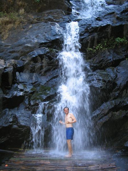 Bathing in Irpu falls