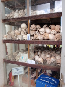Skulls inside the memorial