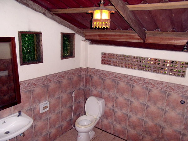 treehouse bathroom
