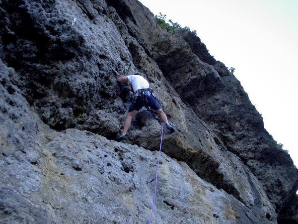 Maeda Climbing