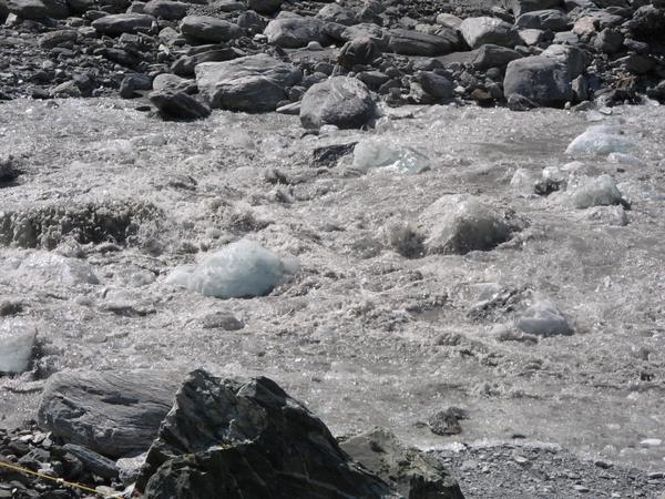 The glacier floating down the river