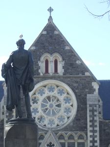 Christchurch Cathedral and statue
