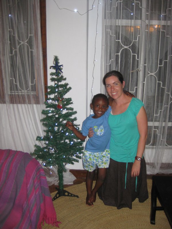 nice with us and 2s xmas tree in arusha (27)