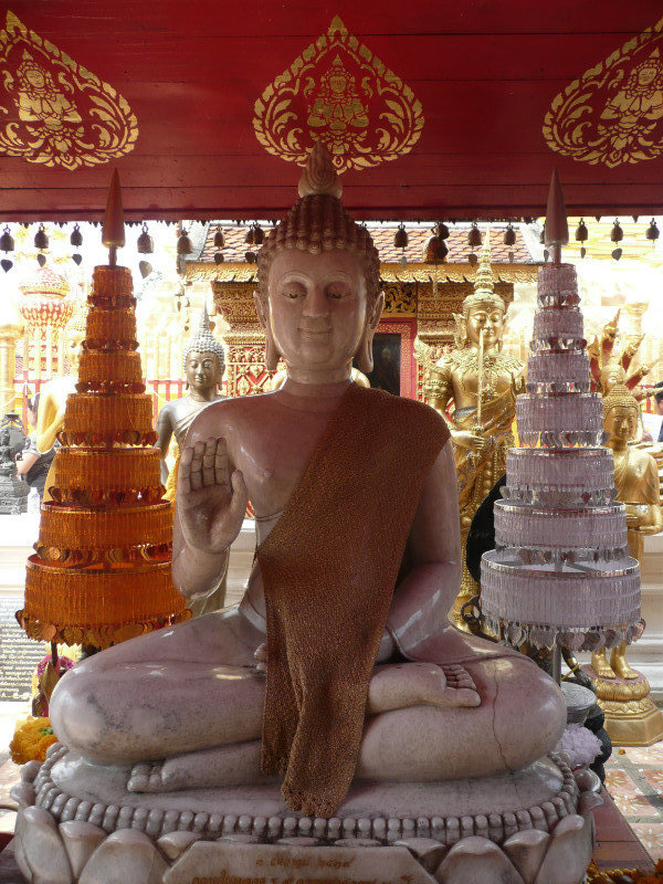  Fine example of Buddha statue
