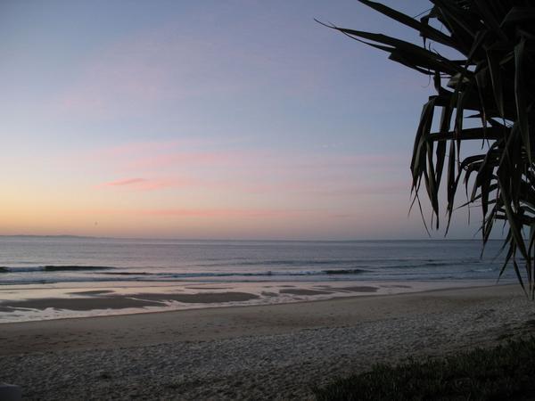 King's Beach Caloundra Dawn