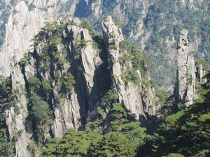 huangshan mountains 001