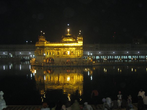 First view of the Golden Temple