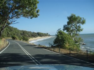 Beach road to Port Douglas