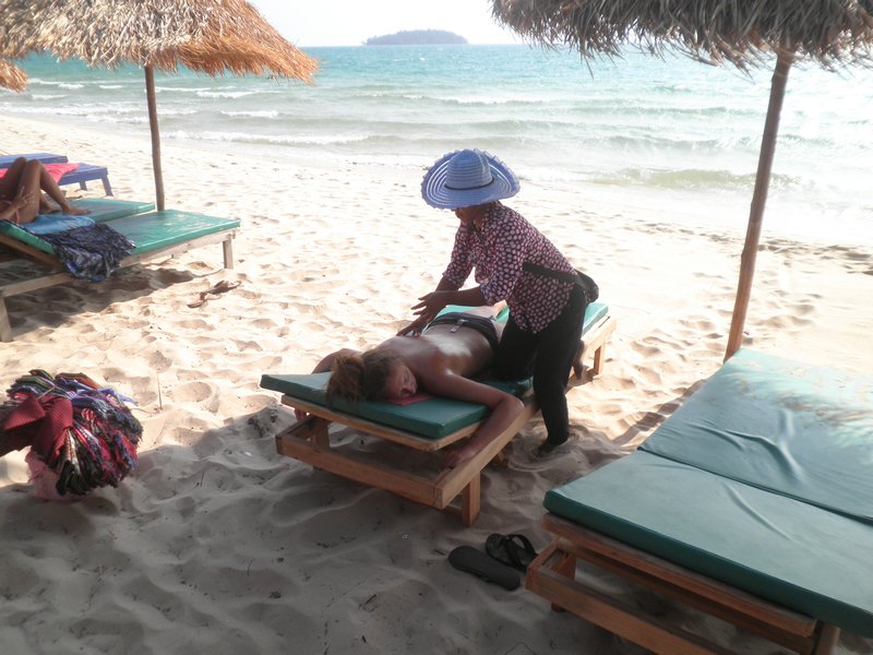 Clio making the most of the beach massages on offer