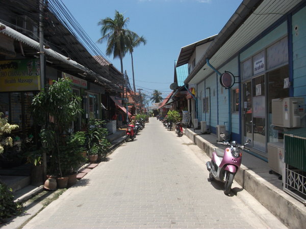 Ko Tao Streets