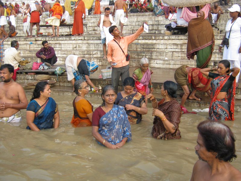 Bathing at Dasaswamedh Ghat