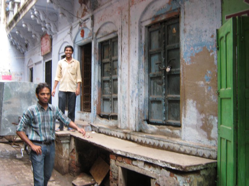 Varanasi alley
