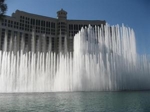 Bellagio's dancing fountains
