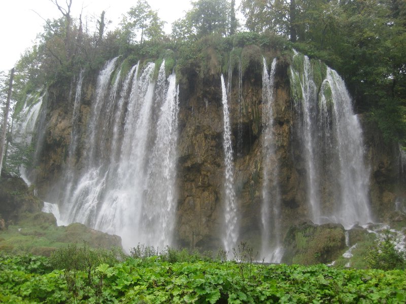 Mega Waterfall