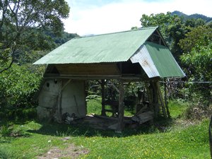 The original honemoon hut.