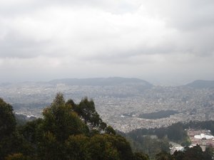 40-Quito from above