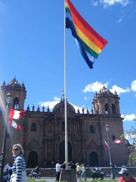 4 Cusco's flag