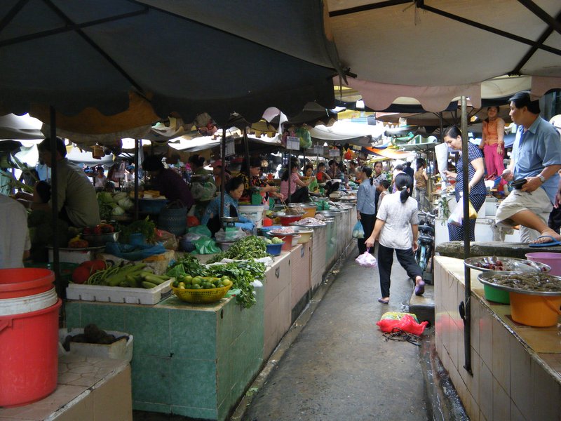 Thai Binh Market