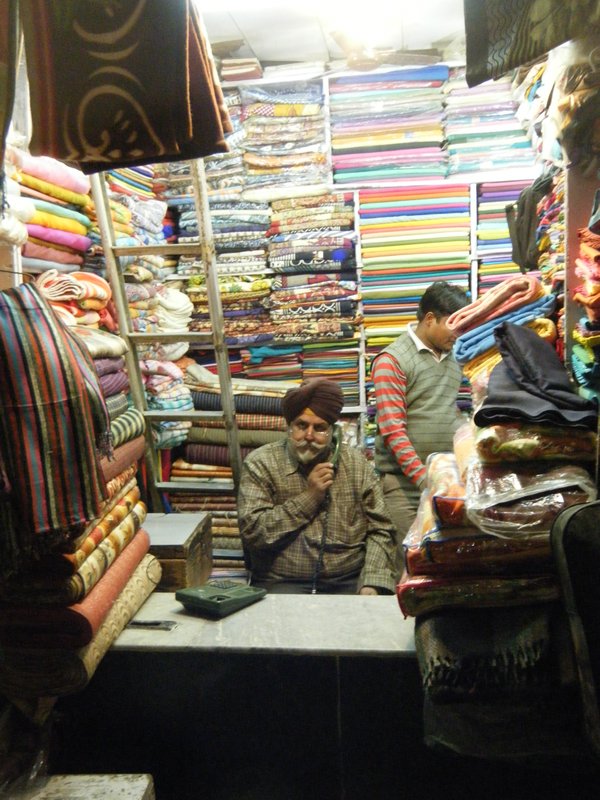 Shop in Delhi