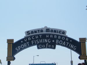 26-Santa Monica Landmark Marquee