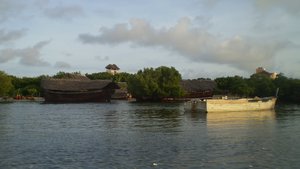 31-Boats outside Lamu