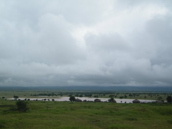 4-Tanzania outside Arusha, Masai huts