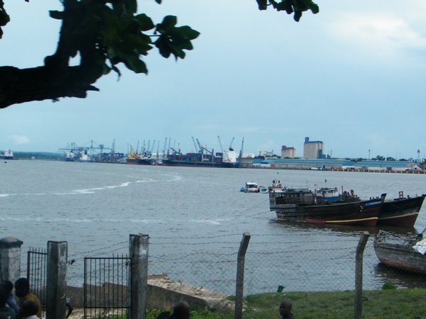 16-Bay of Dar-es-Salaam