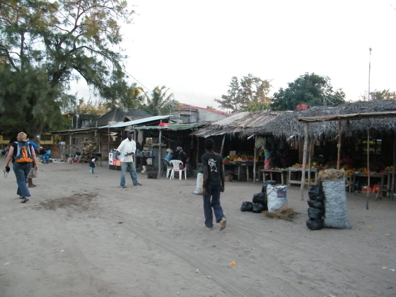 12-Tofo Market area