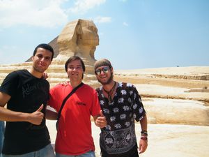 25-Mohamed Omar, Alex and I at the Sphinx