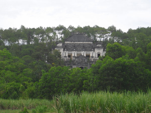 One of the kings tombs