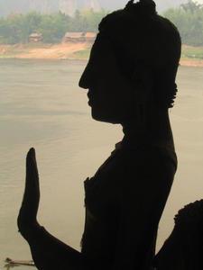 Gruesse von Buddha - und dem Mekong