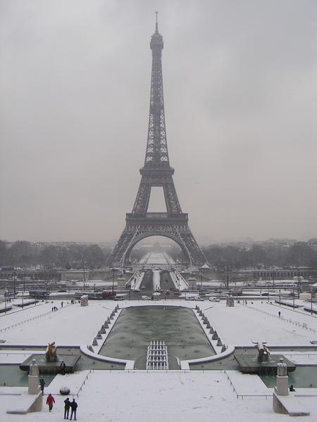 Eiffel Tower Morning