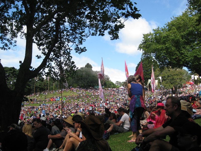 Rest of crowd at main stage